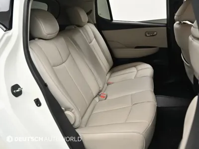 Nissan Leaf 2019, 163212 км, за 9900000 KRW - фото 12