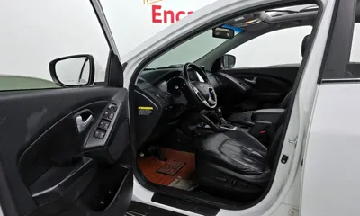 Hyundai Tucson 2014, 98075 км, за 9500000 KRW - фото 10
