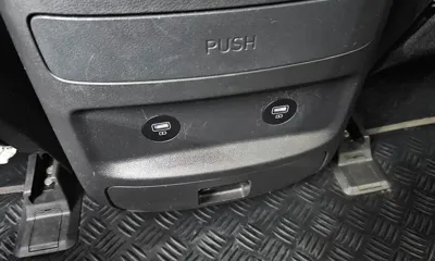 Hyundai Staria 2022, 88048 км, за 22300000 KRW - фото 31