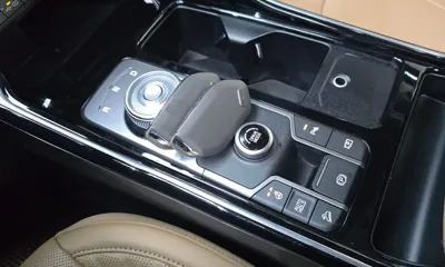 Kia Sorento 2025, 16593 км, за 49990000 KRW - фото 9