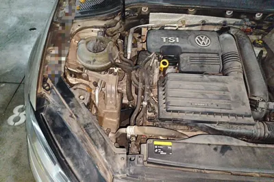 Volkswagen Golf 2015, 116400 км, за 37348.04 CNY - фото 23