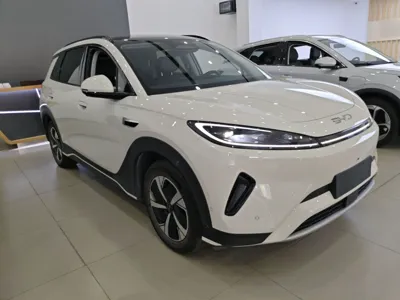 BYD Sealion 05 EV 2025, 5000 км, за 121778.82 CNY