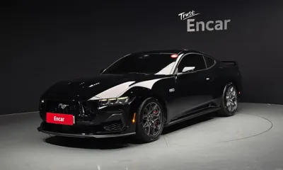 Ford Mustang · 2024 год