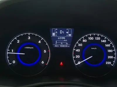 Hyundai Accent 2016, 184000 км, за 4200000 KRW - фото 8
