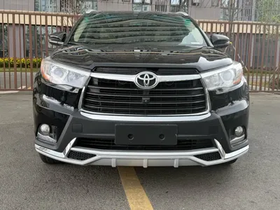 Toyota Highlander 2017, 95000 км, за 86800 CNY
