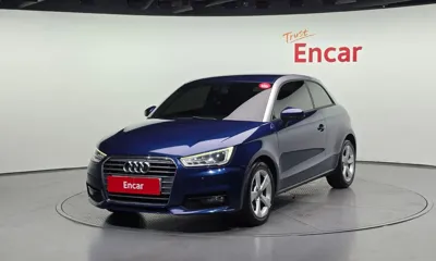 Audi A1 · 2015 год