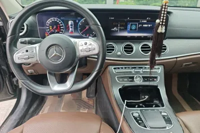 Mercedes-Benz E-Class 2019, 113699 км, за 179806.29 CNY - фото 9