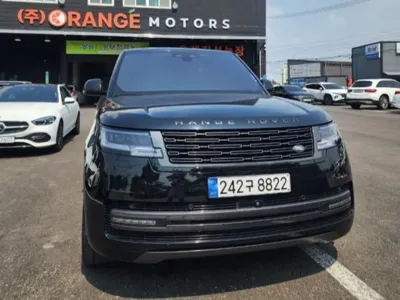 Land Rover Range Rover · 2023 год