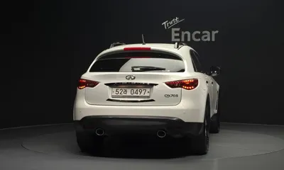 Infiniti QX70 2016, 141408 км, за 17900000 KRW