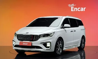Kia Canival · 2019 год