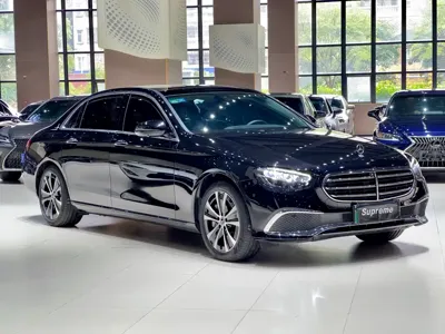 Mercedes-Benz E-Class New Energy 2021, 58000 км, за 238000 CNY
