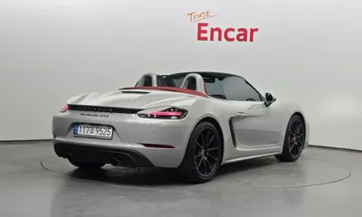 Porsche 718 2022, 22781 км, за 96000000 KRW