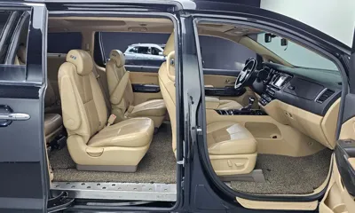 Kia Canival 2017, 197051 км, за 8900000 KRW - фото 11