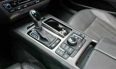 Hyundai Genesis 2016, 122096 км, за 10990000 KRW - фото 9