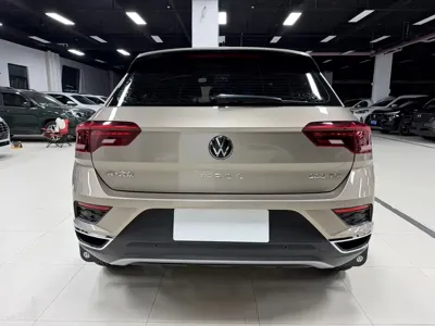 Volkswagen T-Roc 2022, 44000 км, за 105800 CNY - фото 8