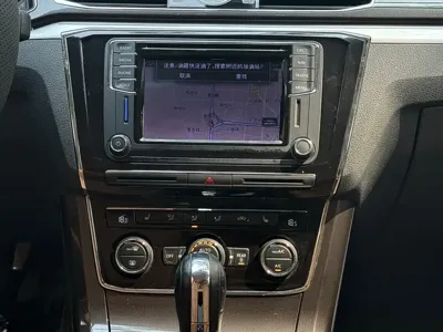 Volkswagen Passat 2016, 144000 км, за 43800 CNY - фото 8
