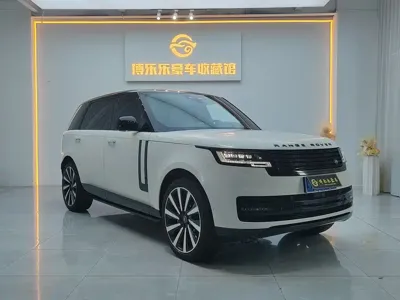 Land Rover Range Rover 2025, 50000 км, за 1237000 CNY