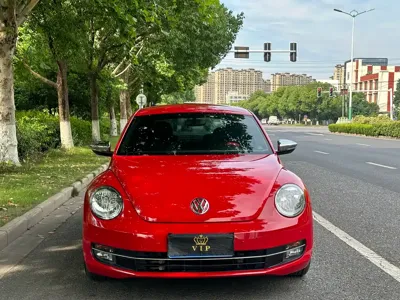 Volkswagen Beetle 2016, 110000 км, за 51300 CNY