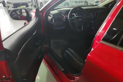 Toyota Camry 2018, 75300 км, за 75220.98 CNY - фото 17