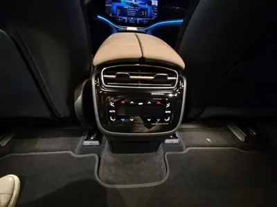 Mercedes-Benz EQS 2023, 53000 км, за 120460000 KRW - фото 19