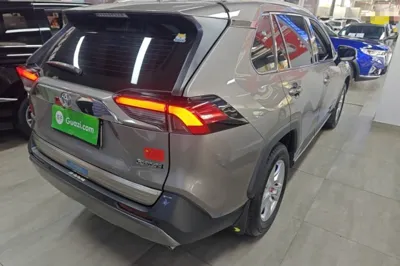 Toyota RAV4 2024, 8800 км, за 124334.86 CNY - фото 6