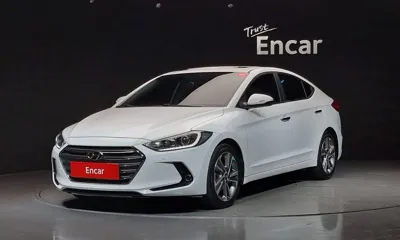 Hyundai Avante · 2016 год