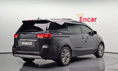 Kia Canival 2015, 118351 км, за 8990000 KRW - фото 2