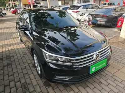 Volkswagen Passat 2018, 118600 км, за 59300 CNY
