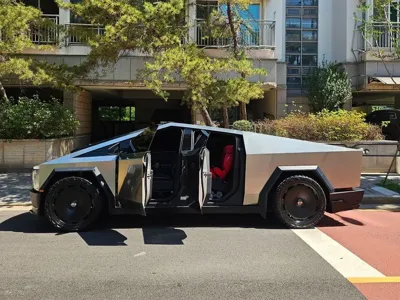 Tesla Cybertruck 2025, 11000 км, за 162000000 KRW