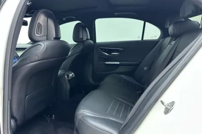 Mercedes-Benz C-Class 2022, 78800 км, за 183802.67 CNY - фото 32