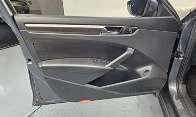 Volkswagen Passat 2018, 58317 км, за 12500000 KRW - фото 24
