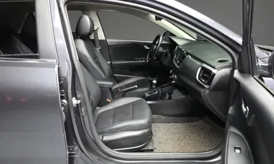 Kia Stonic 2018, 53355 км, за 12200000 KRW - фото 11