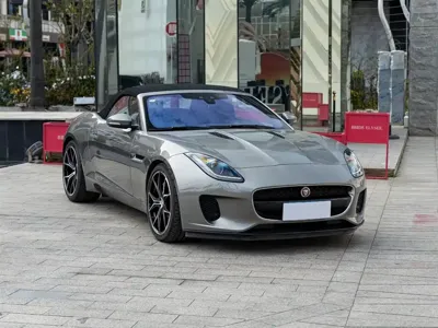 Jaguar F-Type 2018, 41000 км, за 328000 CNY