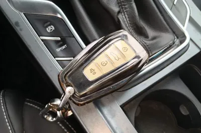 Geely Auto Emgrand 2019, 29900 км, за 44139.5 CNY - фото 23