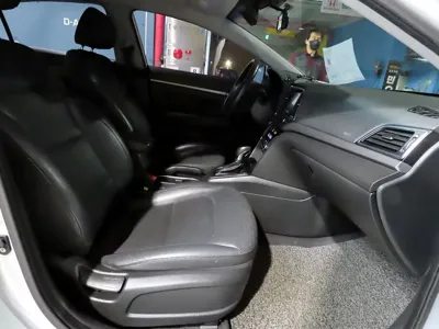 Hyundai Avante 2018, 197345 км, за 8500000 KRW - фото 8