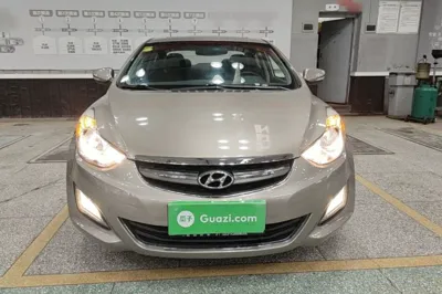 Hyundai Elantra (5th Generation 2015, 25800 км, за 44404.34 CNY - фото 2