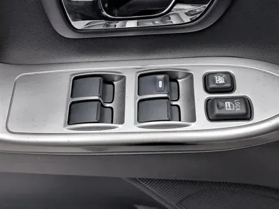 Mitsubishi Pajero (Import) 2015, 189400 км, за 73800 CNY - фото 9