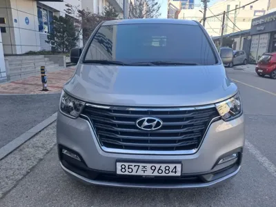 Hyundai Starex 2021, 98411 км, за 14990000 KRW - фото 3