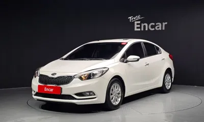 Kia K3 · 2015 год