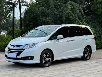 Honda Odyssey · 2016 год