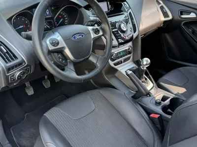 Ford Focus 2015, 184200 км, за 31900 CNY - фото 15