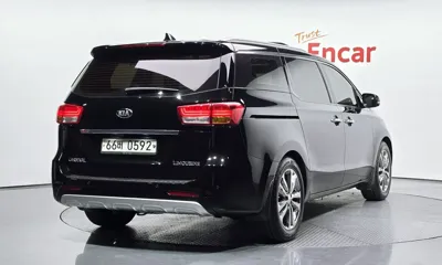 Kia Canival 2017, 170277 км, за 12500000 KRW