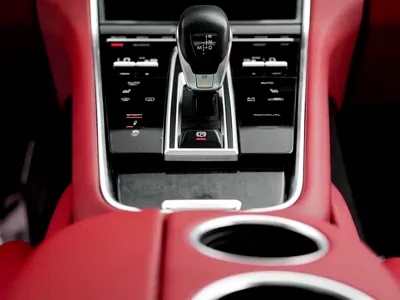 Porsche Panamera 2017, 80000 км, за 328500 CNY - фото 10