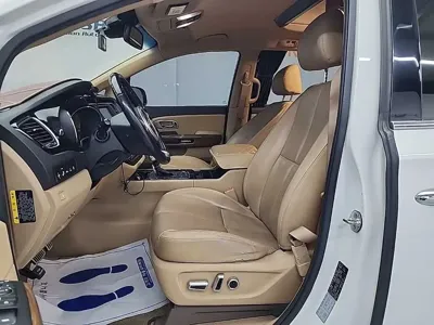 Kia Canival 2016, 211017 км, за 11300000 KRW - фото 11