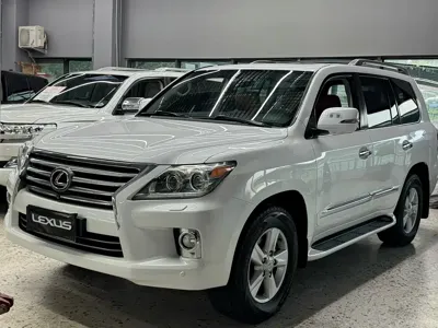Lexus LX 2012, 240000 км, за 358000 CNY