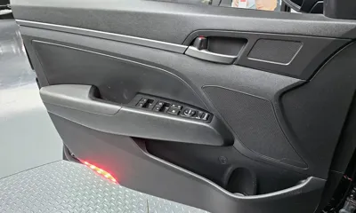 Hyundai Avante 2018, 159365 км, за 7500000 KRW - фото 24
