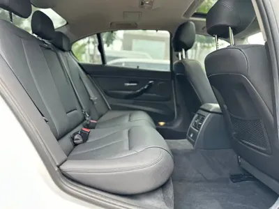 BMW 3 Series 2017, 84000 км, за 79800 CNY - фото 11