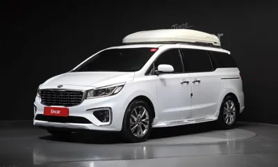 Kia Canival · 2019 год