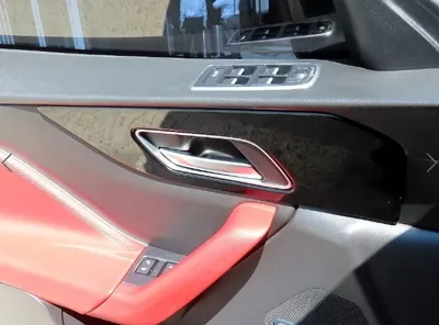Jaguar F-Pace 2019, 76222 км, за 18500000 KRW - фото 11