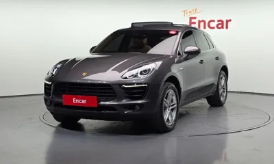 Porsche Macan · 2015 год